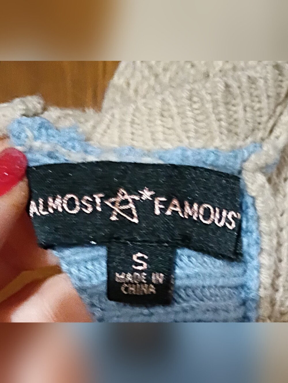 Open Back Sweater - Picture 5 of 6
